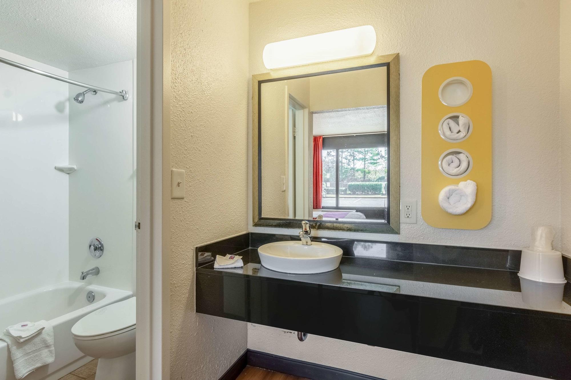 Motel 6-Little Rock, Ar - West מראה חיצוני תמונה