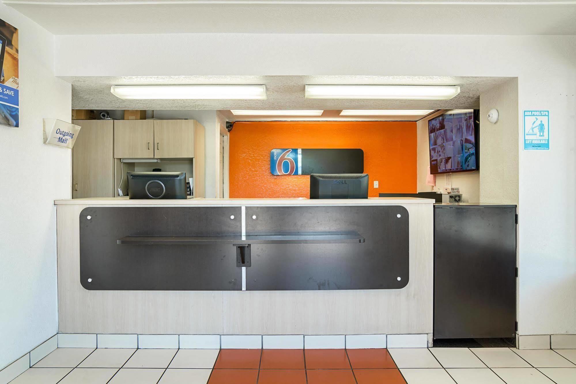 Motel 6-Little Rock, Ar - West מראה חיצוני תמונה